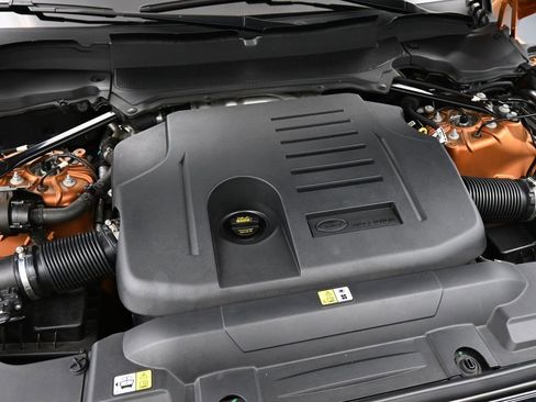 Used 2021 Land Rover Range Rover image 35