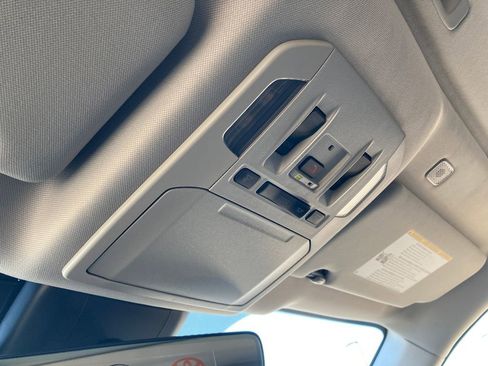 New 2026 Toyota Highlander Limited image 20