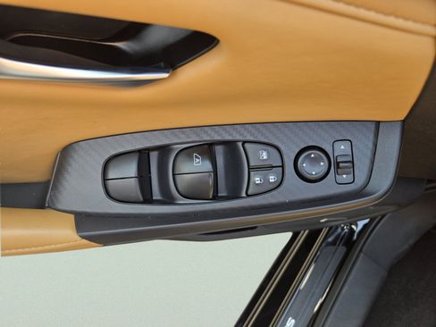 Used 2024 Nissan Sentra SV w/ SV Premium Package FWD image 12
