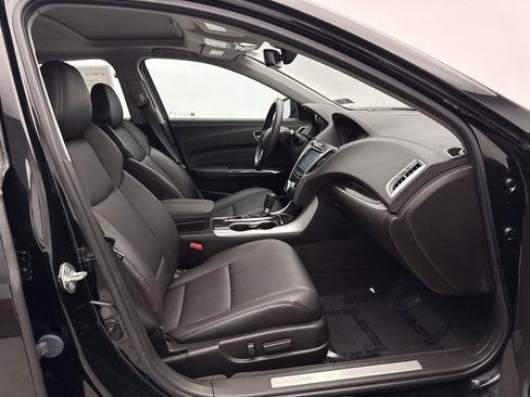 Used 2020 Acura TLX image 17