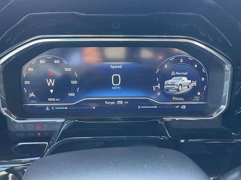 Used 2025 Chevrolet Silverado 1500 LT image 27