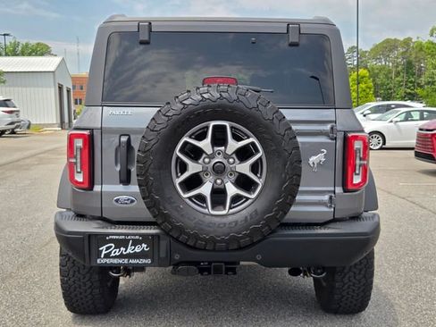 Used 2024 Ford Bronco Badlands AWD/4WD image 4