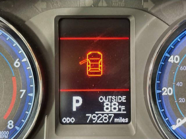 Used 2018 Toyota Corolla LE FWD image 13