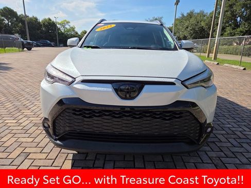 Certified 2023 Toyota Corolla Cross AWD Hybrid w/ Convenience Package image 3