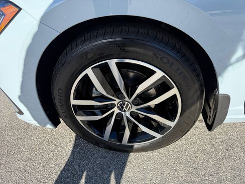 New 2026 Volkswagen Jetta SE image 27