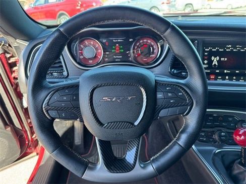 Used 2018 Dodge Challenger SRT Hellcat image 16