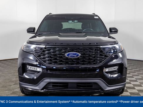 Used 2023 Ford Explorer ST-Line w/ Class IV Trailer Tow Package AWD/4WD image 15