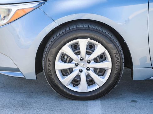 Used 2023 Toyota Corolla LE FWD image 10