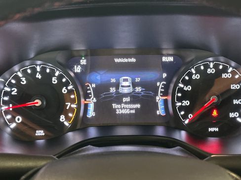 Used 2025 Jeep Compass Trailhawk AWD/4WD image 24