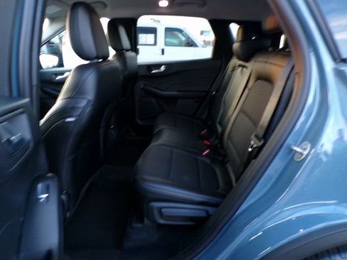 New 2026 Ford Escape SE w/ Class II Trailer Tow Package image 8