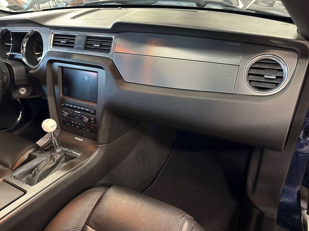 Used 2010 Ford Mustang GT Premium RWD image 49