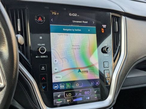 Used 2025 Subaru Outback Premium image 20