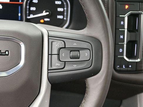 Used 2021 GMC Yukon Denali image 16