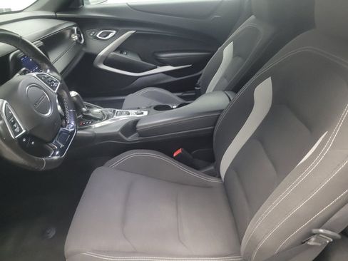 Used 2020 Chevrolet Camaro LT RWD image 17