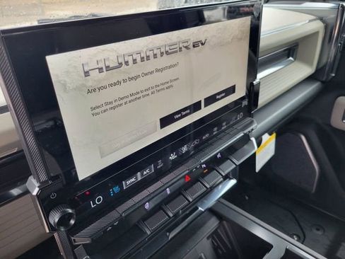 New 2026 GMC Hummer EV SUV image 22