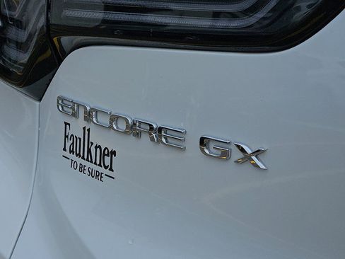 Used 2025 Buick Encore GX Avenir w/ Avenir Technology Package FWD image 31