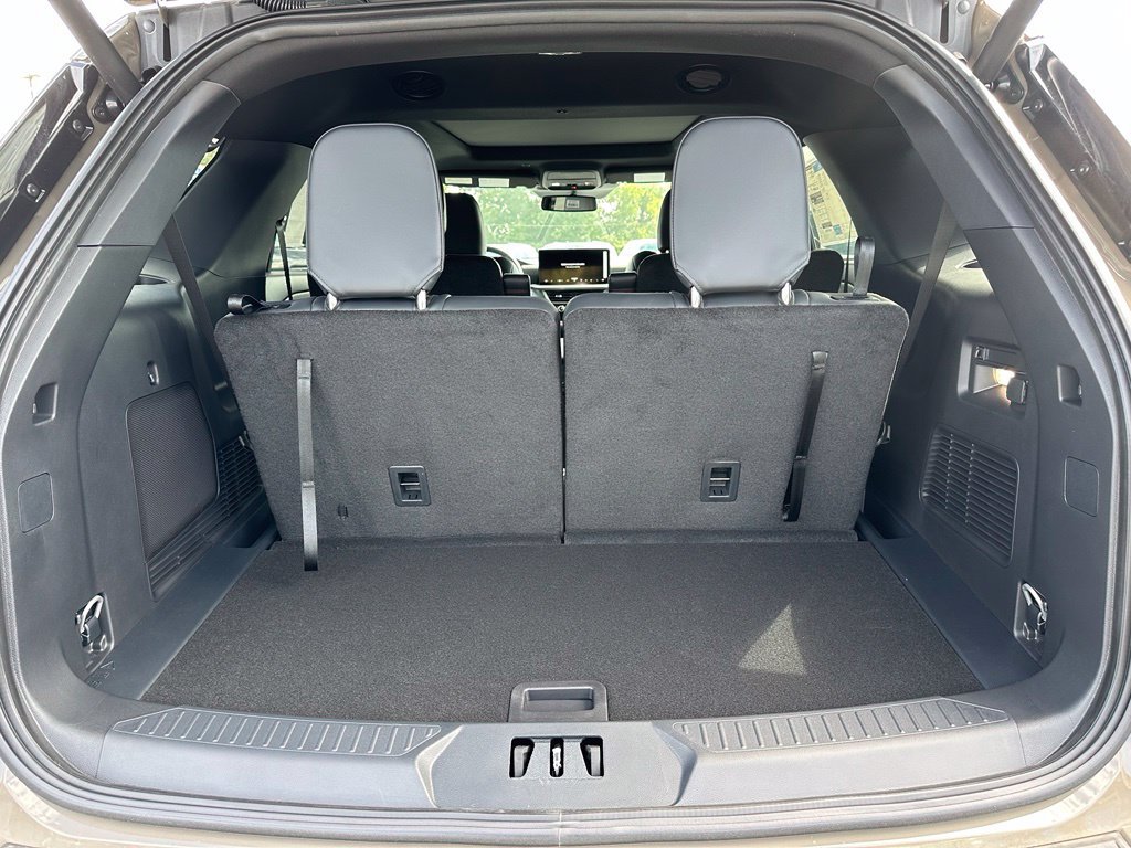 New 2027 Ford Explorer ST-Line w/ Premium Package AWD/4WD image 27