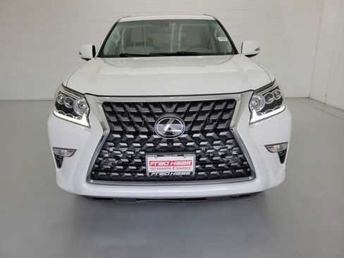 Used 2019 Lexus GX 460 Luxury AWD/4WD image 3