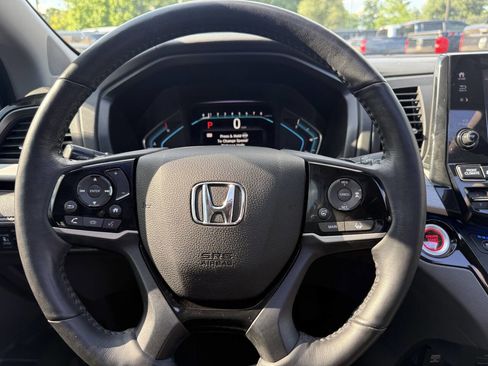 Used 2018 Honda Odyssey Elite image 22