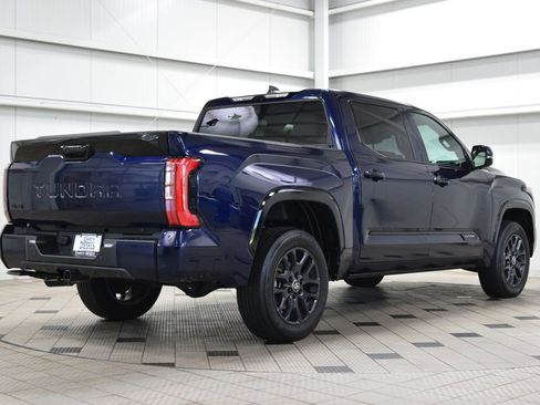 Used 2024 Toyota Tundra Platinum AWD/4WD image 7