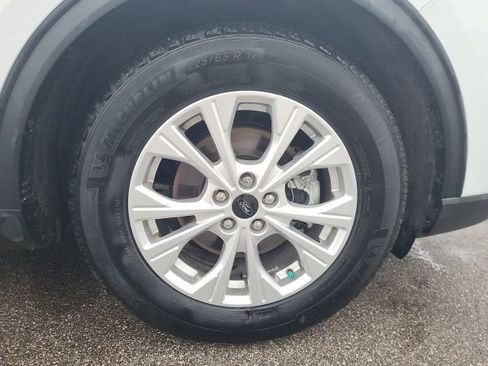 Used 2023 Ford Escape Active image 15