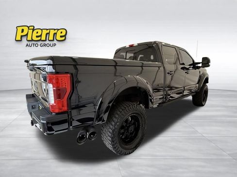 Used 2019 Ford F250 Lariat w/ Lariat Ultimate Package AWD/4WD image 5