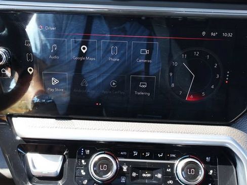 Used 2023 GMC Sierra 1500 Denali AWD/4WD image 11
