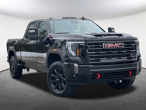 Used 2024 GMC Sierra 2500 AT4 w/ AT4 Premium Plus Package image 2