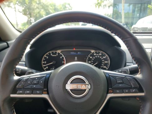 Certified 2023 Nissan Altima 2.5 SR FWD image 20
