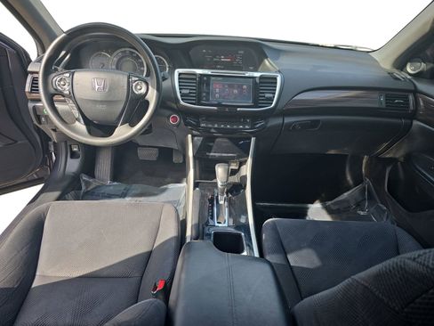 Used 2016 Honda Accord EX image 9