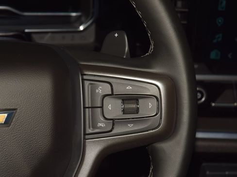 Used 2024 Chevrolet Silverado 1500 High Country w/ High Country Premium Package AWD/4WD image 40