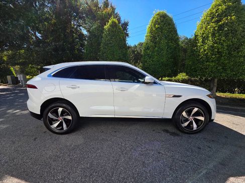 Used 2021 Jaguar F-PACE S image 6