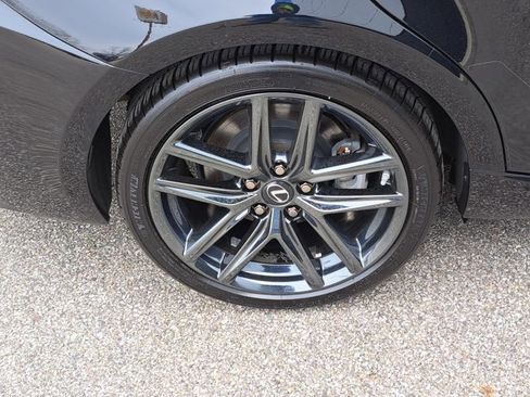 Used 2019 Lexus IS 300 AWD w/ Navigation Package image 9