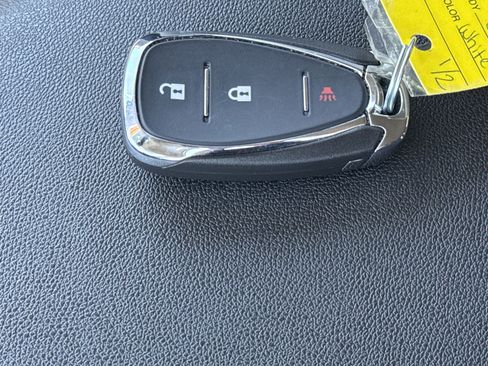 Used 2023 Chevrolet Equinox LS w/ LS Convenience Package AWD/4WD image 34