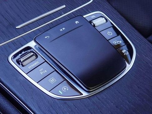 Certified 2021 Mercedes-Benz GLC 300 4MATIC image 21