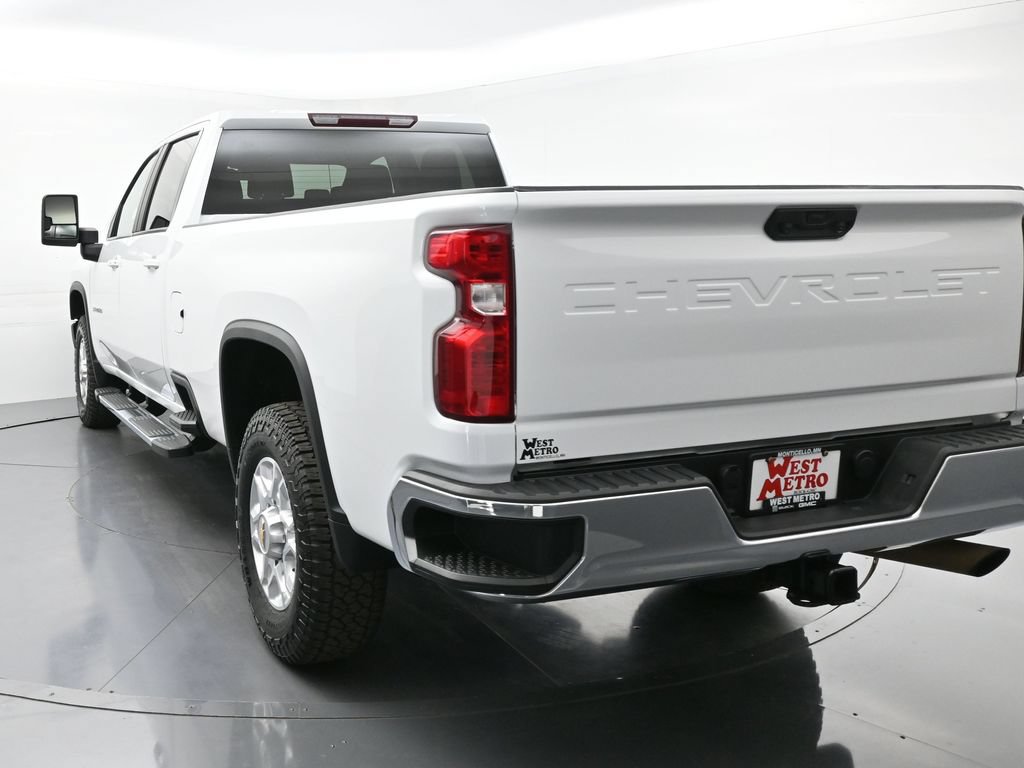 Used 2022 Chevrolet Silverado 3500 LT w/ Convenience Package AWD/4WD image 29