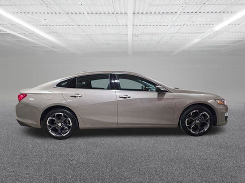Used 2023 Chevrolet Malibu LT image 5