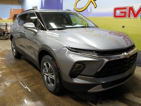 Certified 2024 Chevrolet Blazer LT w/ Convenience Package image 3