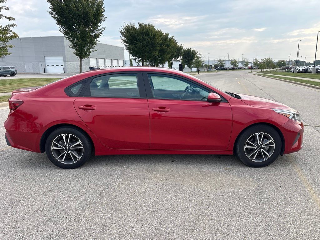 Certified 2023 Kia Forte LXS FWD image 15