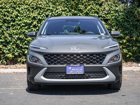 Used 2023 Hyundai Kona SEL w/ Convenience Package AWD/4WD image 2