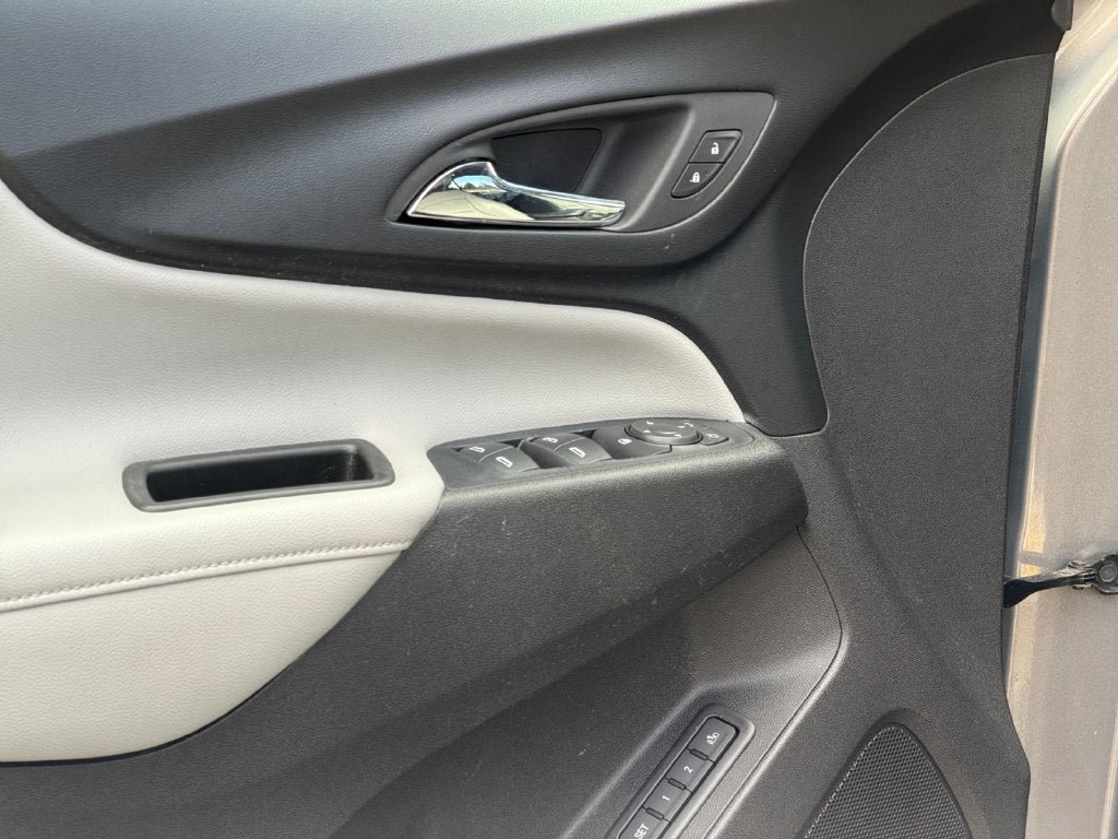 Used 2019 Chevrolet Equinox Premier AWD/4WD image 22