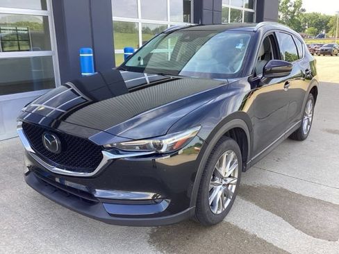 Certified 2021 MAZDA CX-5 Grand Touring AWD/4WD image 2