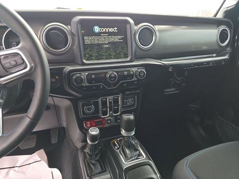 Used 2023 Jeep Wrangler Unlimited Rubicon 4xe w/ Steel Bumper Group image 6