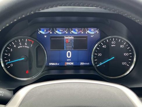 Used 2023 Ford Expedition XLT image 17