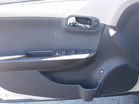 Used 2011 Chevrolet Malibu LS image 13