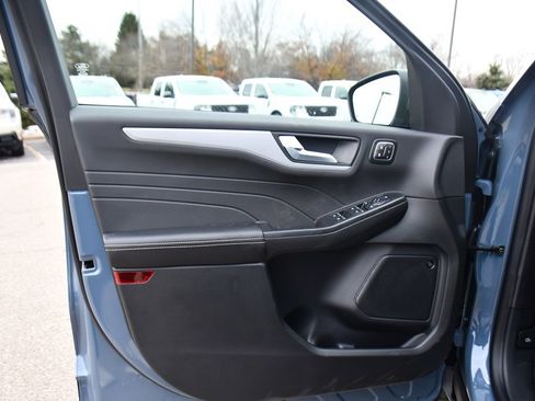 New 2026 Ford Escape Base w/ PHEV Premium Package image 23