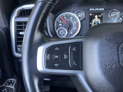 Used 2024 RAM 2500 Big Horn AWD/4WD image 38