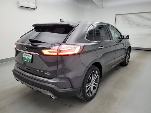 Used 2020 Ford Edge Titanium AWD/4WD image 9