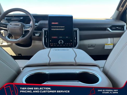 New 2026 GMC Yukon XL Denali w/ Sun & Power Step Package AWD/4WD image 16