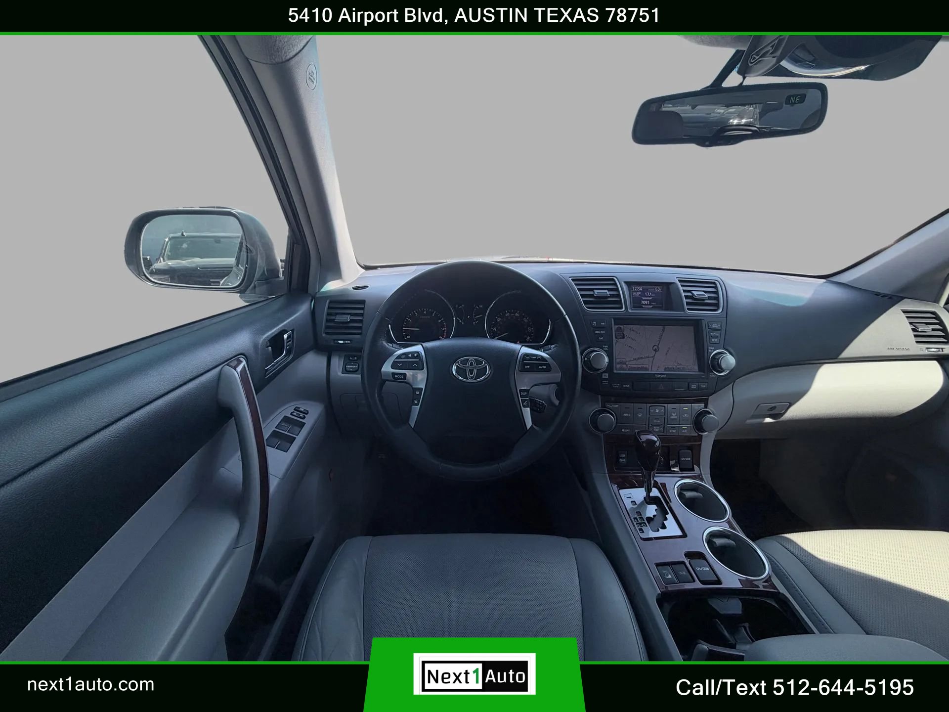 Used 2012 Toyota Highlander Limited w/ Tow Pkg AWD/4WD image 21